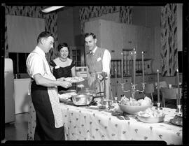 Collegiate Night Cooking School