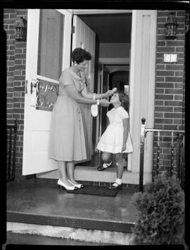 School, Return, Susan Wright, Mrs. F. Wright, 69 Union St. E