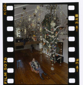 Upside down christmas tree, Bernard Bowles, Tony Pace
