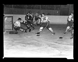 Hockey, Action, Dutchmen-Chatham