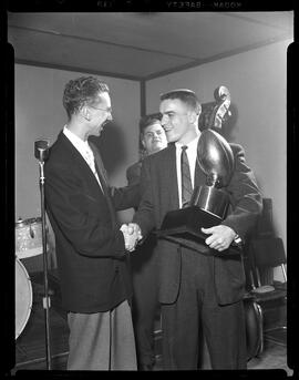 Football, Kuntz with Trophy