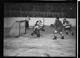 Hockey, Action, Penticton vs. Dutchmen