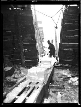 Blair, Ice Cutting Feature
