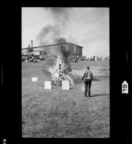 University of Waterloo, Burning Effigy