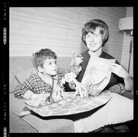 Dagg, Mrs. Ian, Giraffe Expert
