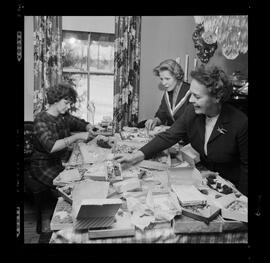 Lippert, Mrs. Harold, Home-made Xmas Candy