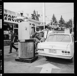 Schaus Service Station, Robot Serves Gas