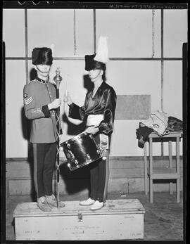 Engineers' New Uniforms, Knollwood Park
