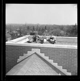 University of Waterloo, Students Studying