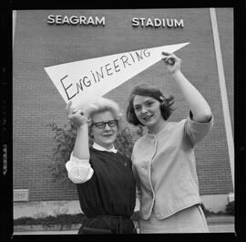 University of Waterloo, Girl Engineering Students
